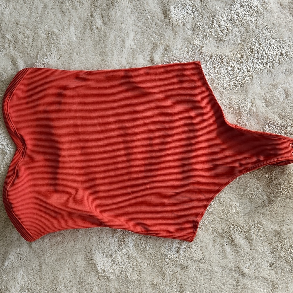 Red Ribbed Strapless Bodysuit